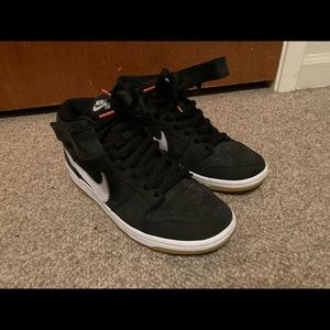 Nike SB Dunk Mid Orange Label sz 10